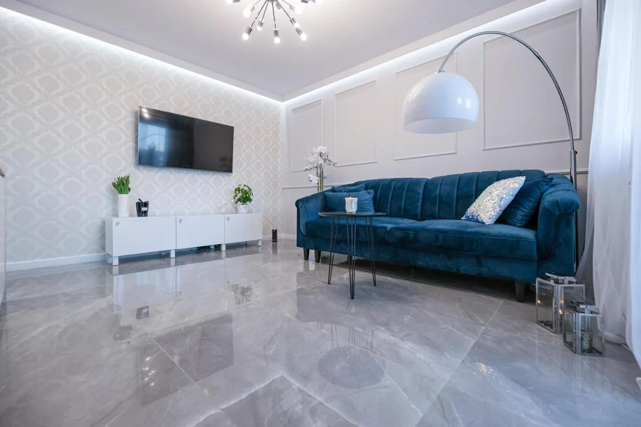 Nadmorski Apartament Komes Apartment Kolobrzeg