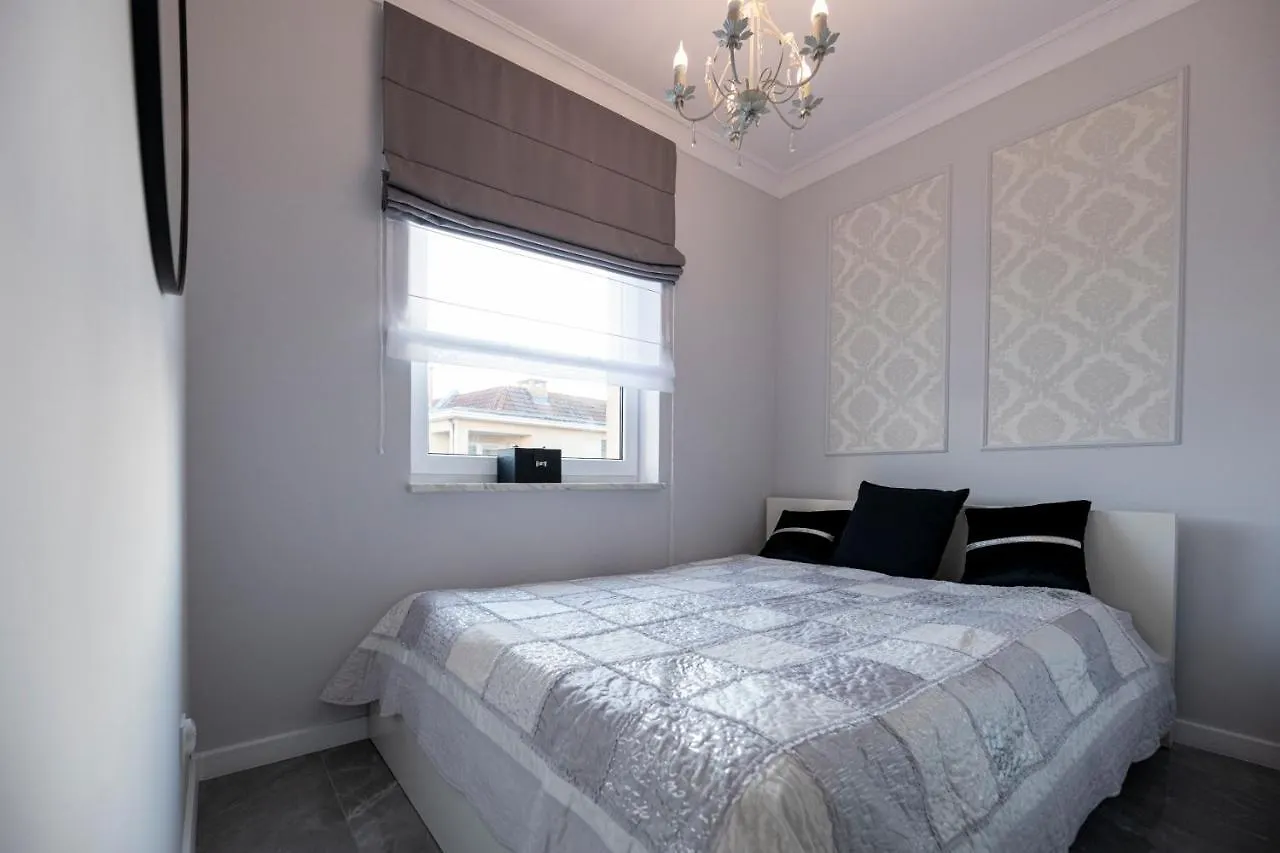 Nadmorski Apartament Komes Διαμέρισμα Kołobrzeg Πολωνία